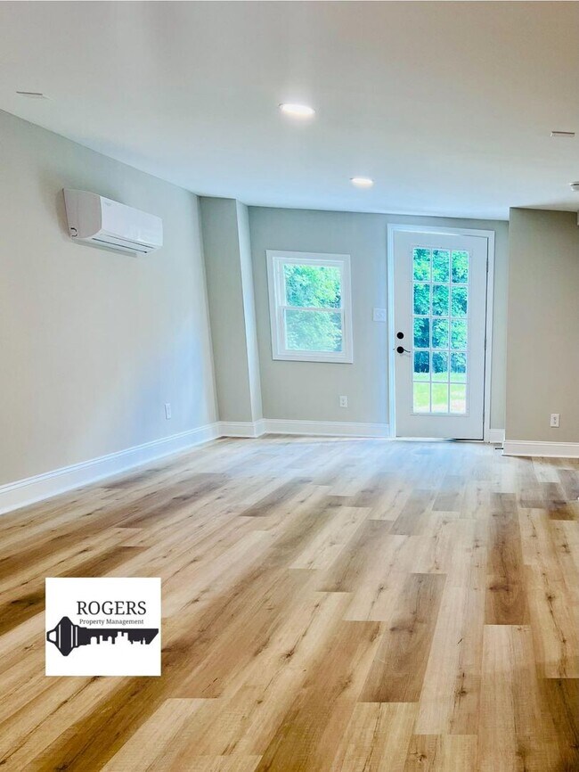 Foto del edificio - Newly Renovated Studio Apt. - Creedmoor