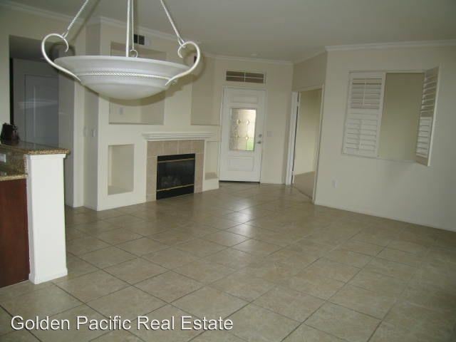 Building Photo - 12680 Creekview Dr
