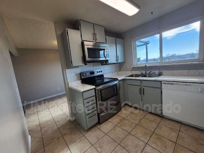 Foto del edificio - 986 Croke Dr