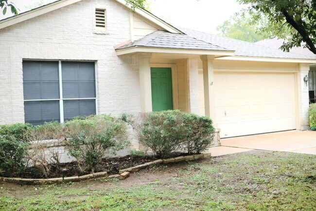 Building Photo - 17400 Bottle Springs Ln