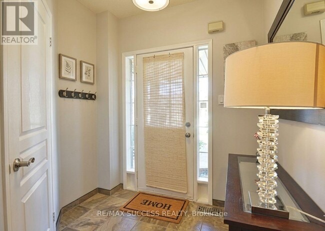 Building Photo - 5854 Delle Donne Dr