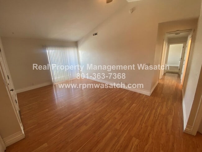 Building Photo - Move In Special!  1/2 Off First Months Ren...