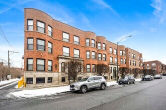 Building Photo - 118 E 57th St