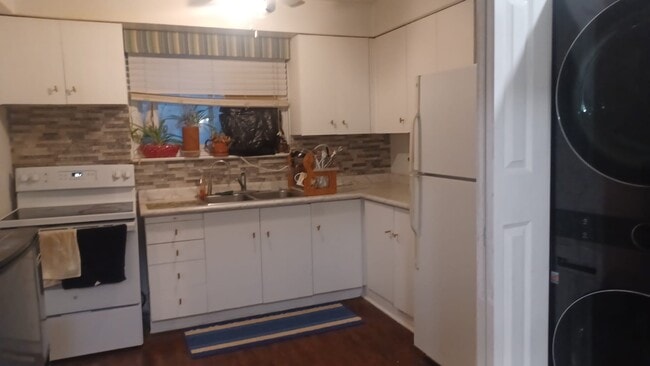 Photo du bâtiment - 33 Taunton Rd E