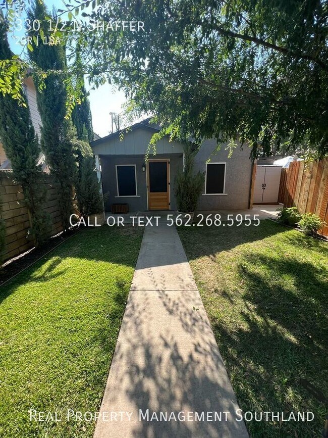 Foto del edificio - Walk to Campus From This Cute 2 Bedroom Ba...