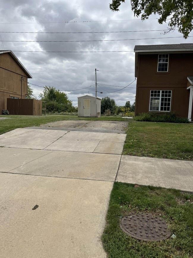 Foto del edificio - 2003 E Florida Ave