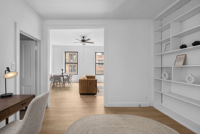 Foto del edificio - 257 W 19th St