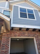 Building Photo - 730 SW 14th St