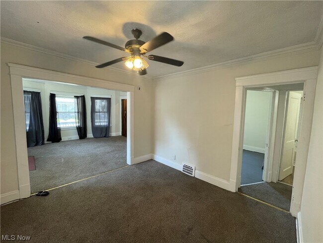 Building Photo - 14205 Idarose Ave