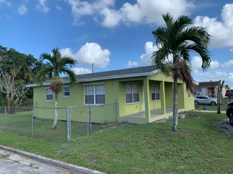 290 NW 11th Ave, South Bay, FL 33493 House Rental in South Bay, FL