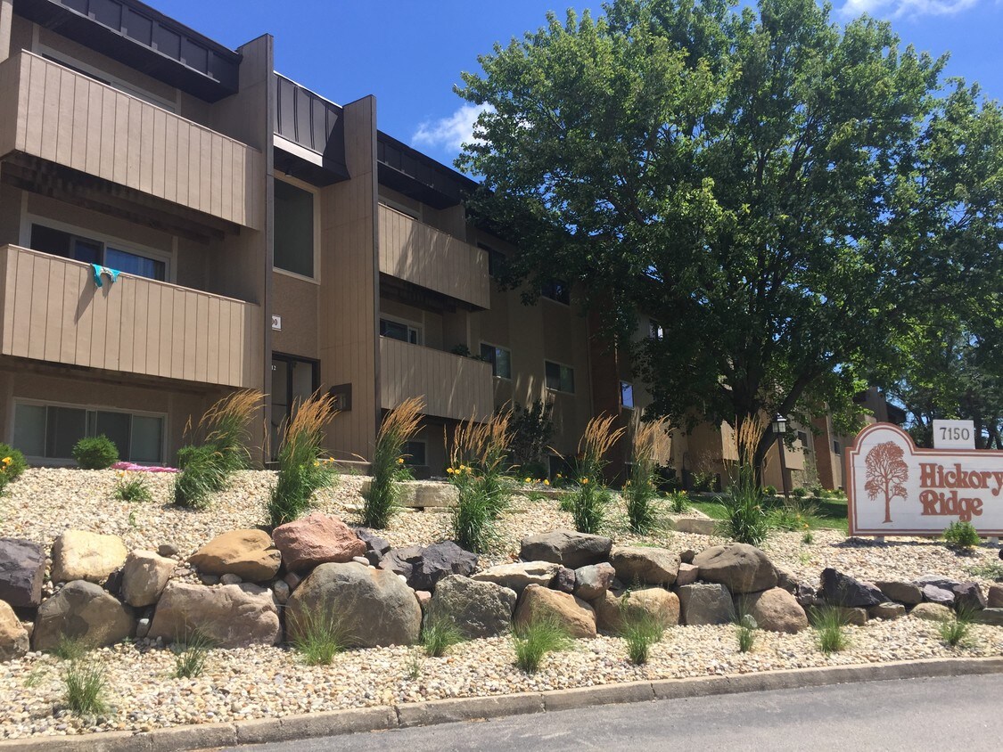 Hickory Ridge Apartments Peoria, IL