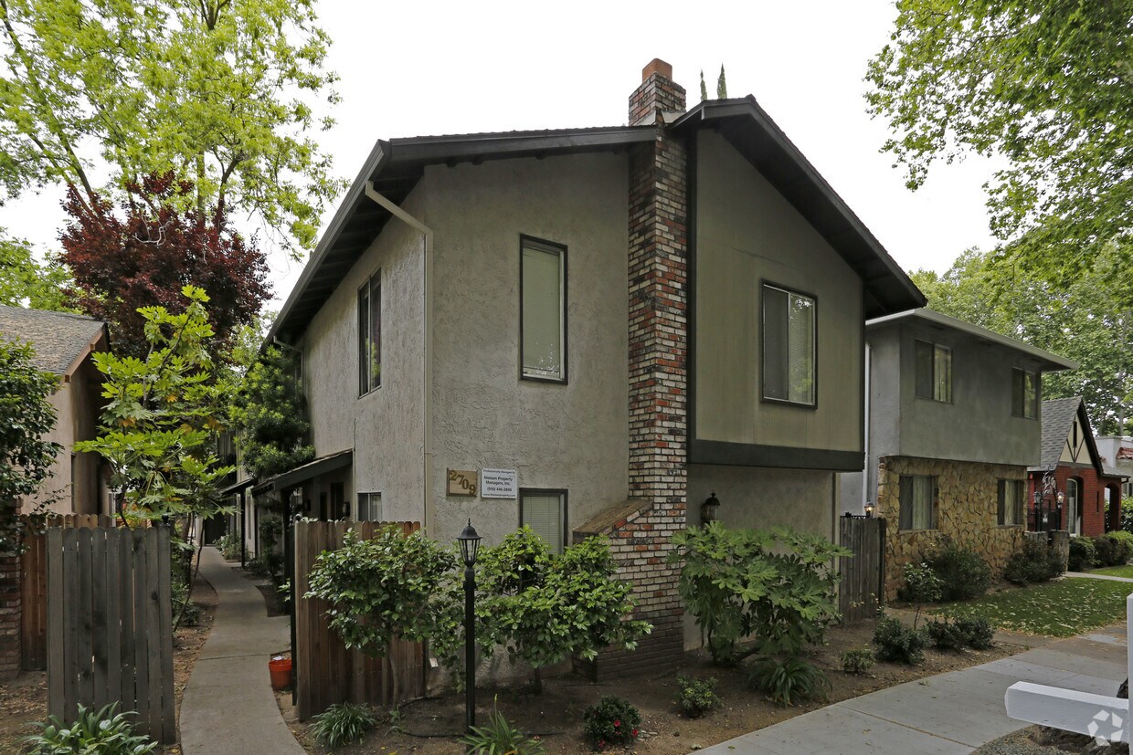 Foto principal - 2709 D St