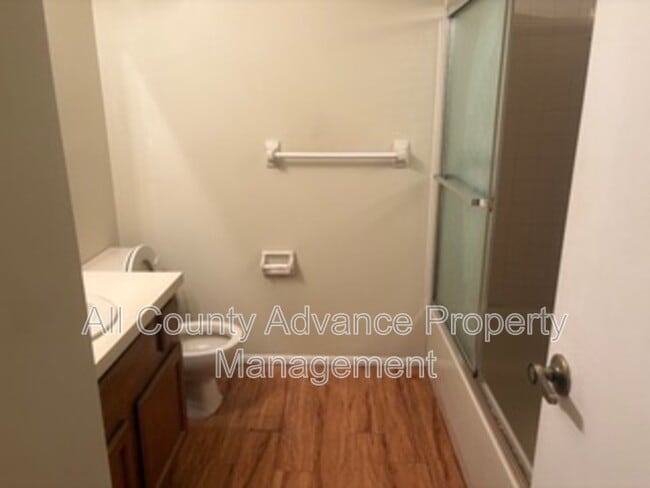 Building Photo - 7109 Kirsch Ct
