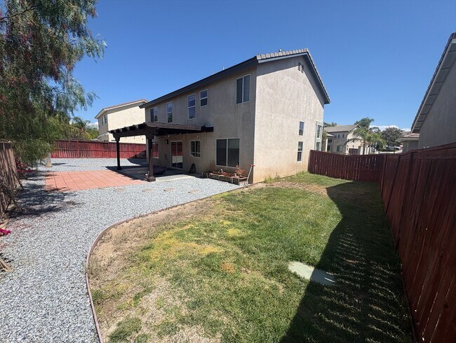 Building Photo - 39623 Vanderbilt Ave