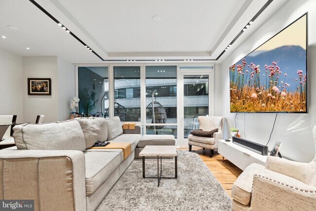 Foto del edificio - 1781 N Pierce St