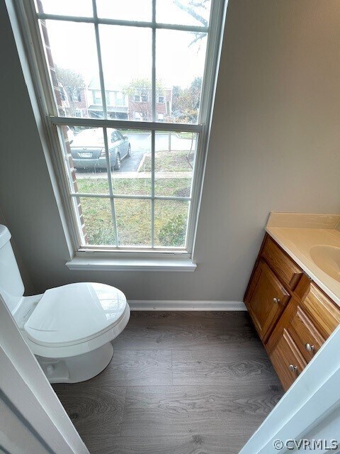 Building Photo - 7832 Balineen Ct
