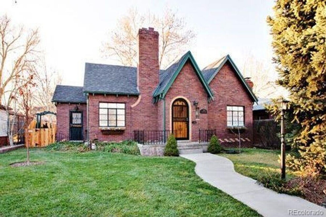 Primary Photo - Two Bedroom Brick Tudor in Park Hill!