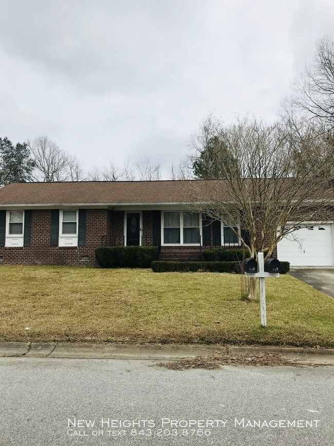 Building Photo - 115 Columbia Dr