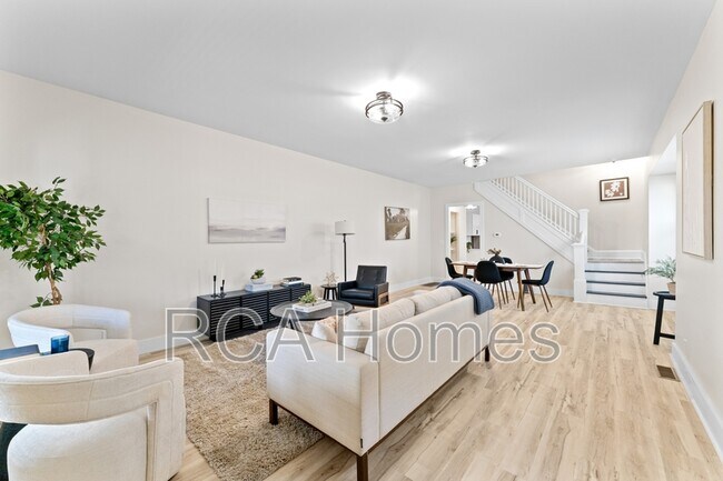 Foto del edificio - 18 N Gray St