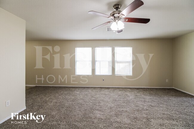 Foto del edificio - 7871 Ashland Springs Ln