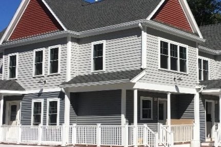 Ranging 1793-2031 SQFT - 469 Sherman St