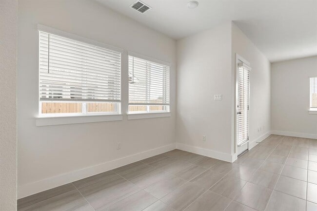 Foto del edificio - 138 Yearling Wy