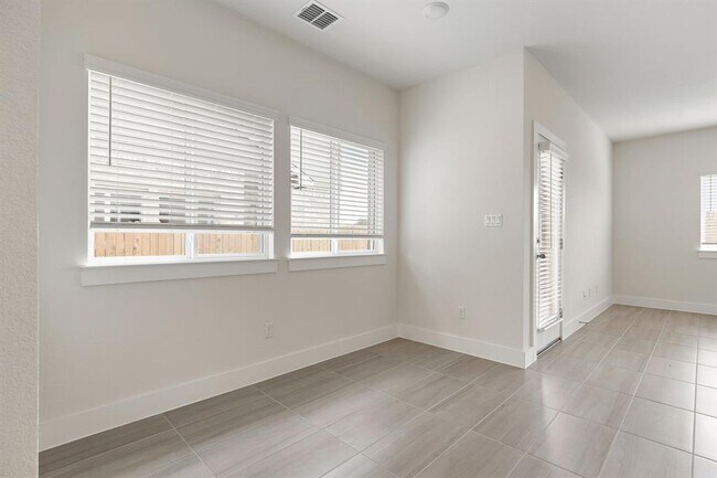 Foto del edificio - 148 Yearling Wy