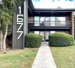 Building Photo - 1677 Dorsey Ave