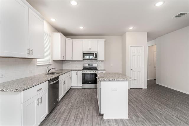 Foto del edificio - 802 Egret St