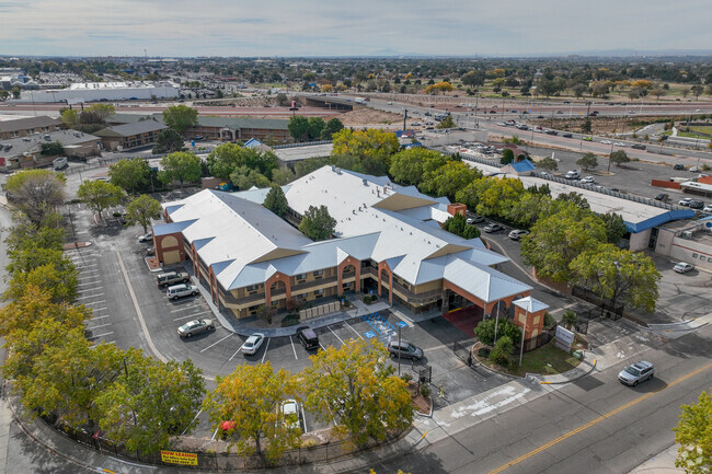 Foto del edificio - Los Altos Lofts