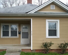 Building Photo - 119 S Graham St