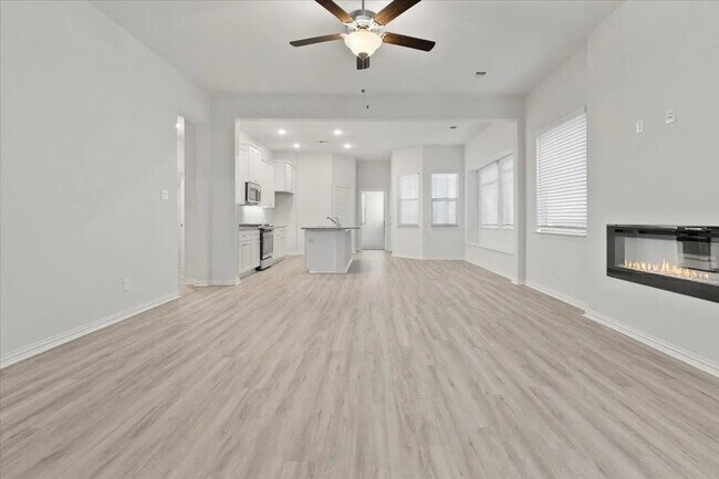 Building Photo - 3921 Talisker Blvd