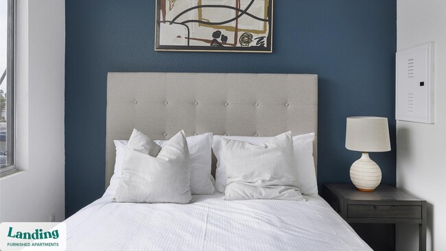 Foto del edificio - 1811 E Apache Blvd