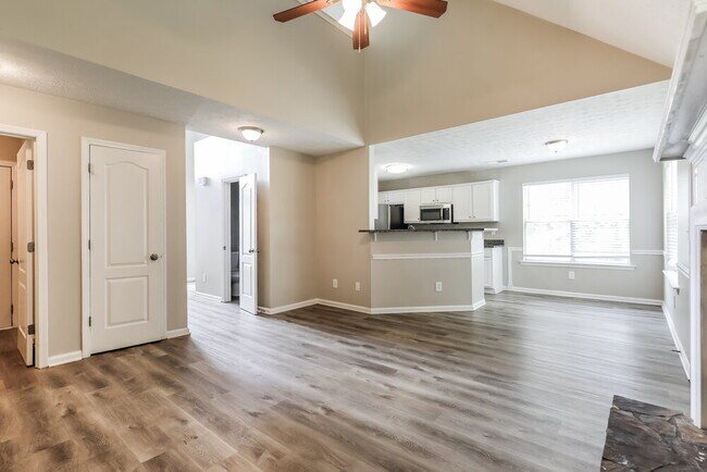 Foto del edificio - 846 Crabtree Ct