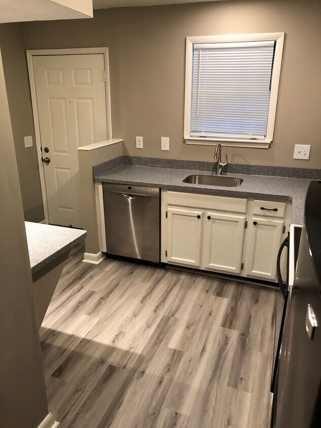 3304 Heathstead Plz Unit 3304, Charlotte, NC 28210 Condo for Rent in