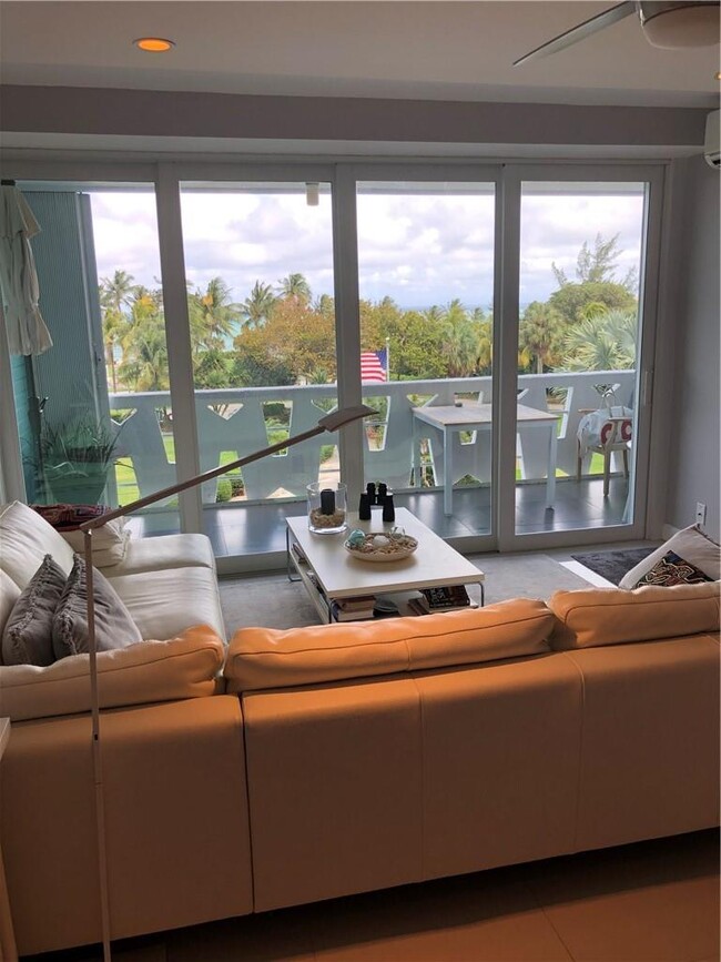 Foto del edificio - 2840 N Ocean Blvd