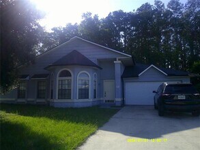 Building Photo - 818 Vermont Woods Ln