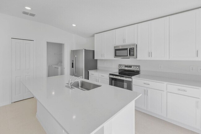 Foto del edificio - 2155 Lone Oak Ln