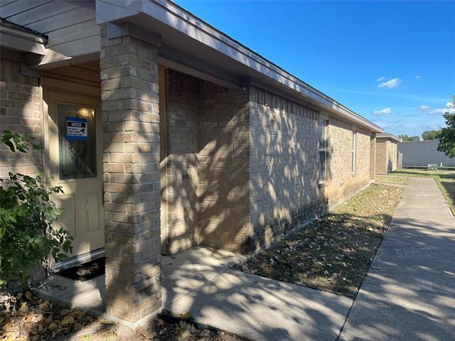 Building Photo - 121 Cambridge Dr