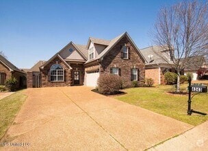 Building Photo - 4343 Genevieve Dr