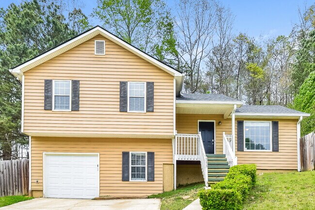 Building Photo - 213 Hampton Dr