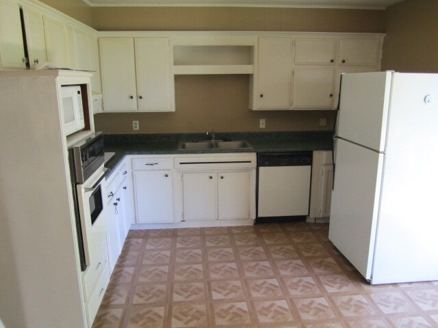 Foto del edificio - 8228 NW 33rd St