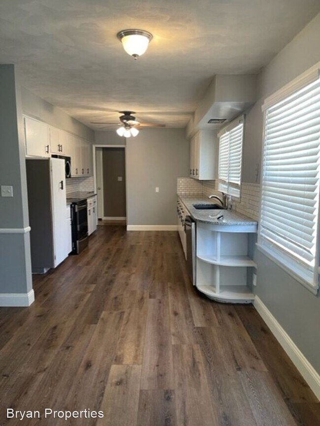 Foto del edificio - 3 br, 2 bath House - 2158 E. Claiborne