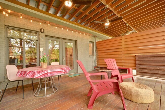 Foto del edificio - Clarksville Stunner ***ALL BILLS PAID***