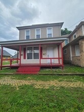 Building Photo - 426 E Market St