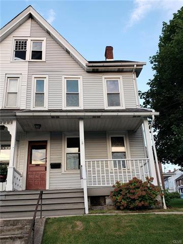 Primary Photo - 930 Center St
