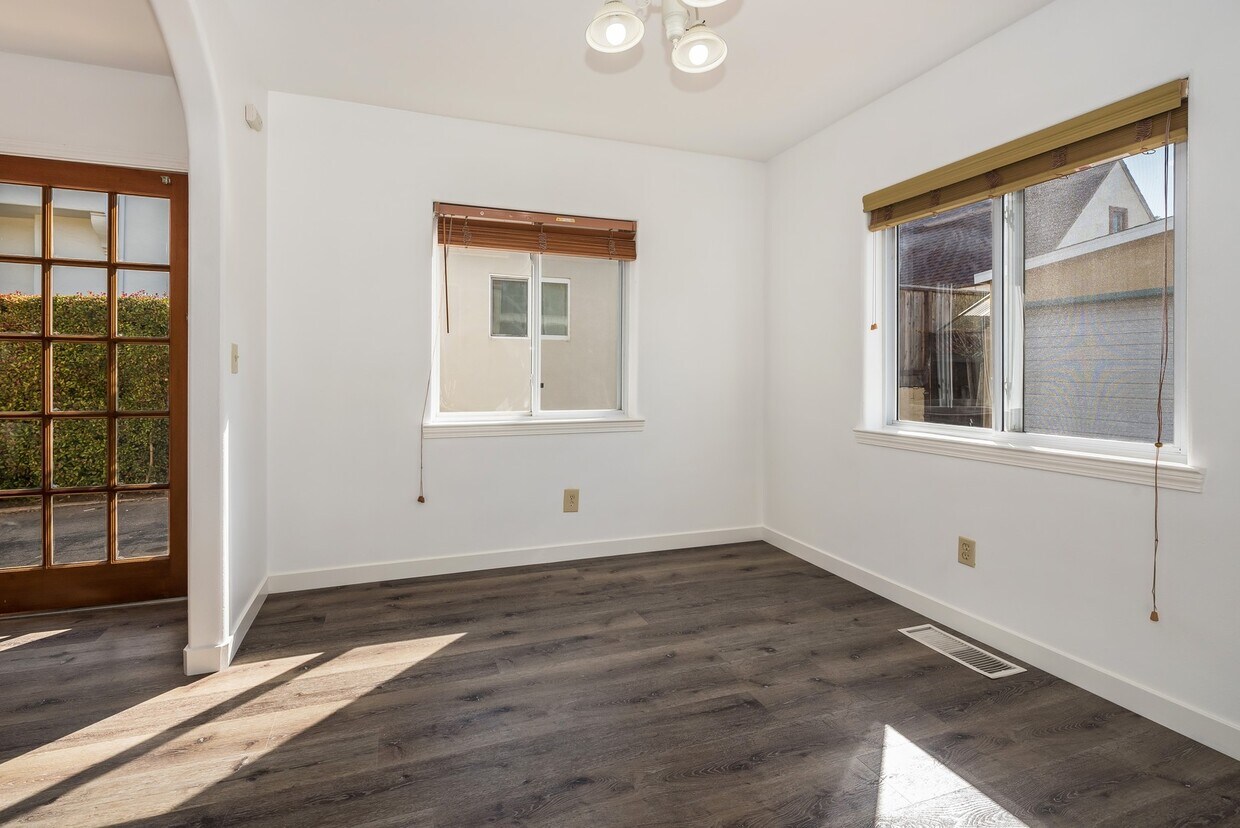 724 Weldon Rd Houses in Santa Barbara, CA Westside Rentals