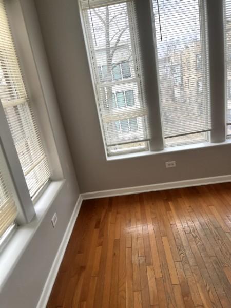 Foto del edificio - 6037 S Rhodes Ave