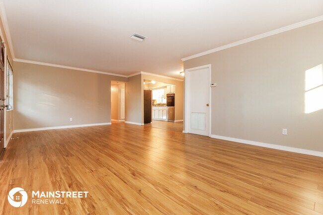 Building Photo - 10959 109th Ln N