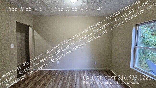 Foto del edificio - Restored, refreshed  2 bed for  rent!